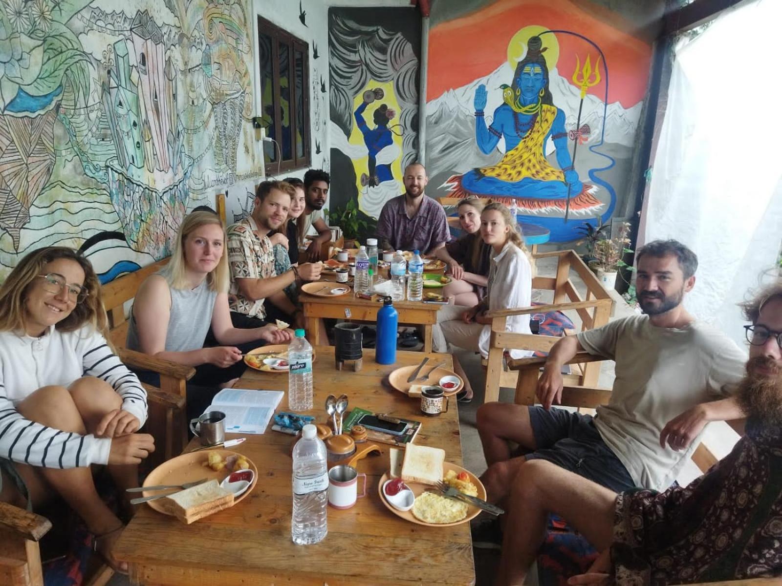 Pokhara Youth Hostel Buitenkant foto