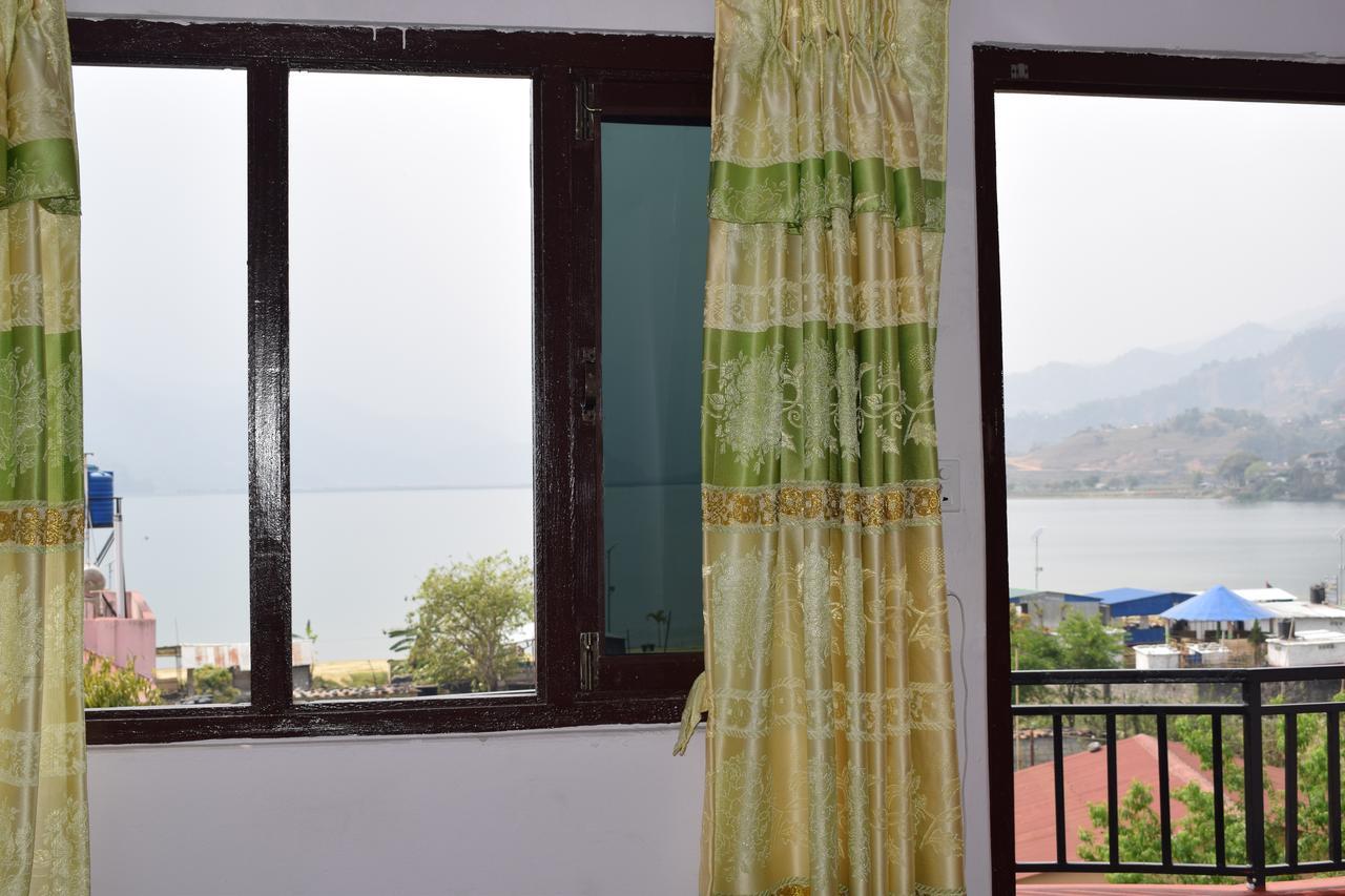 Pokhara Youth Hostel Buitenkant foto