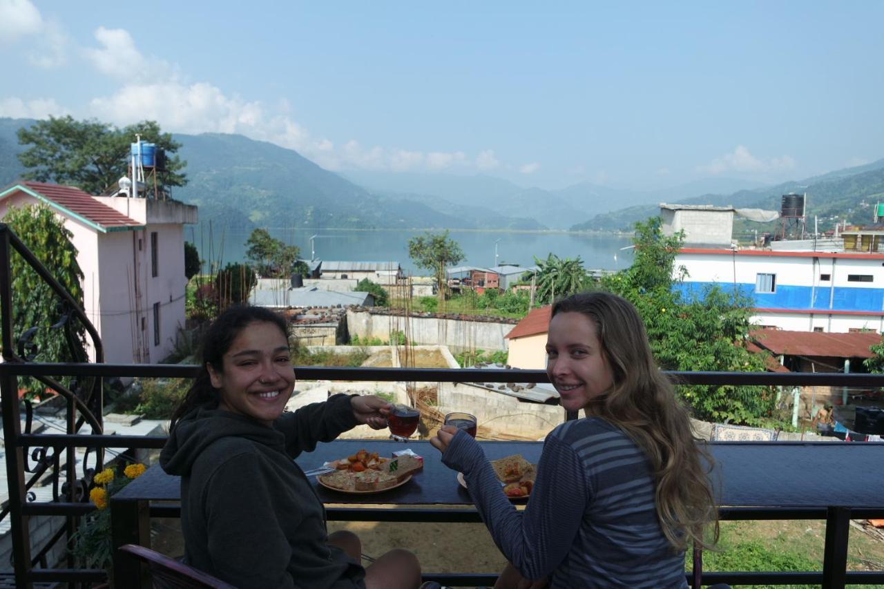 Pokhara Youth Hostel Buitenkant foto