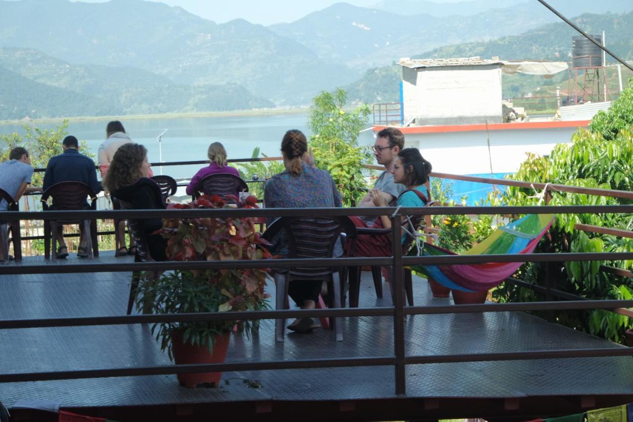 Pokhara Youth Hostel Buitenkant foto